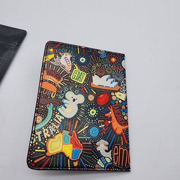 Passport Holder Funky Montage Australian Pattern NEW - Picture 5 of 5